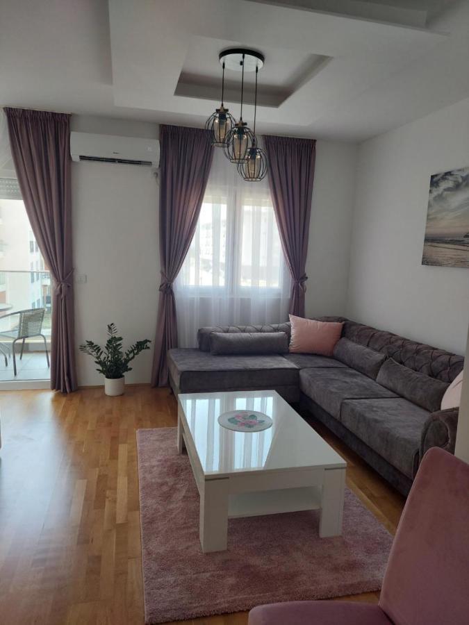 K2-Sistersapartment Podgorica Eksteriør bilde